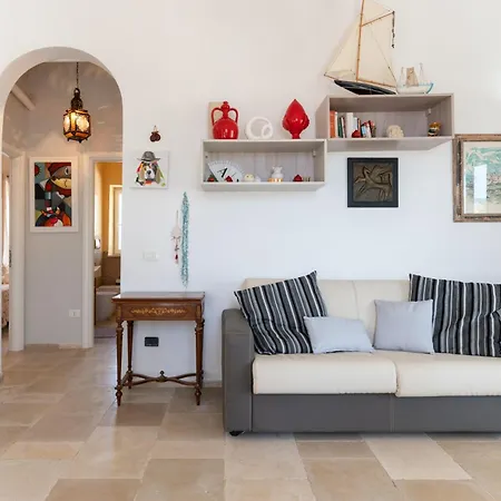 Вилла Bianca Marina Вилланова-ди-Остуни