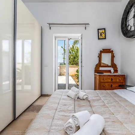 Bianca Marina Villa