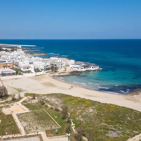 Bianca Marina Вилланова-ди-Остуни